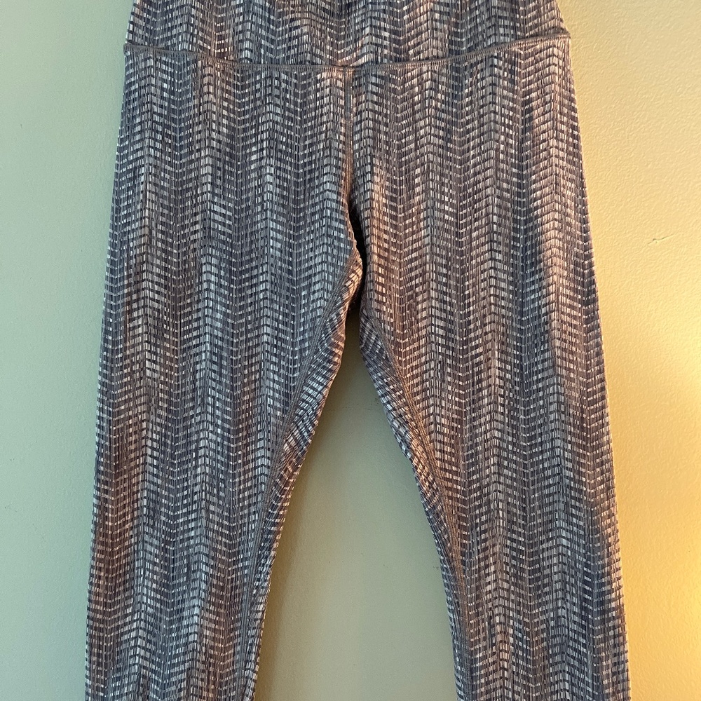 Lululemon leggings capri
